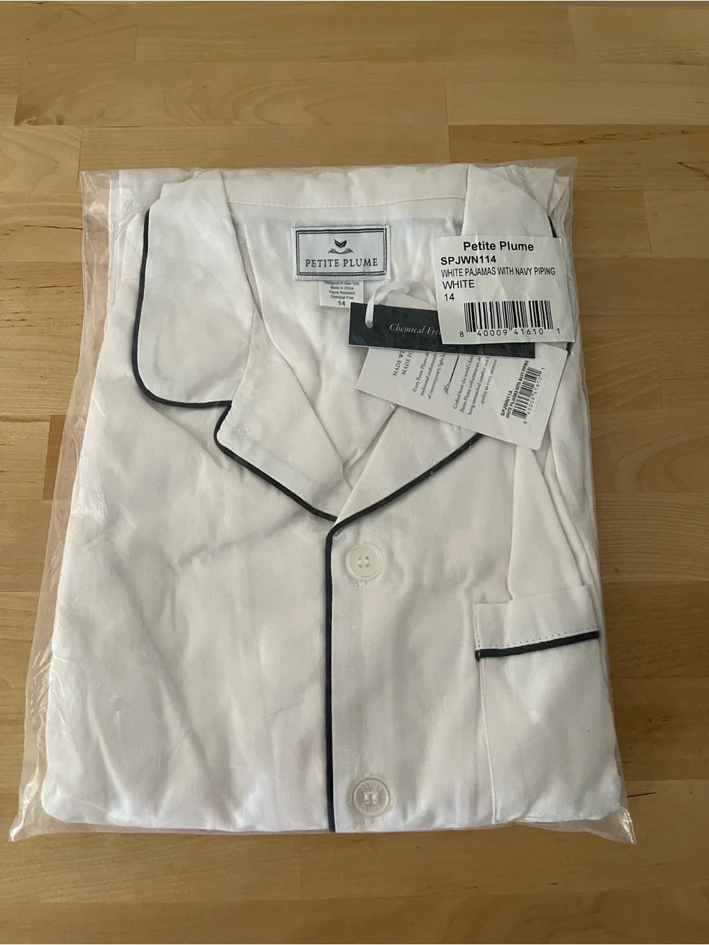Petite Plume classic white
